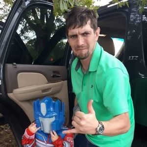 Meet your Posher, Stephen